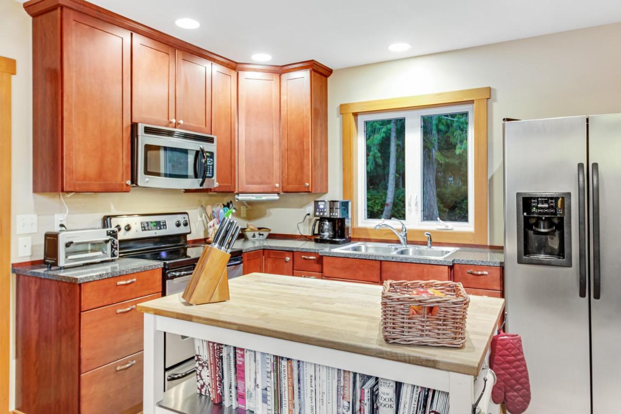 Buckhead Cabin Marrowstone ภายนอก รูปภาพ