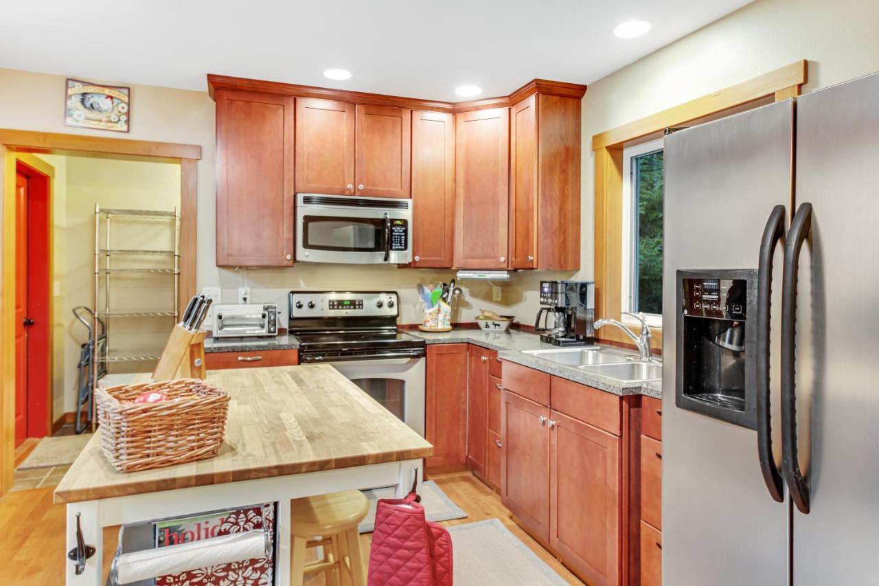 Buckhead Cabin Marrowstone ภายนอก รูปภาพ