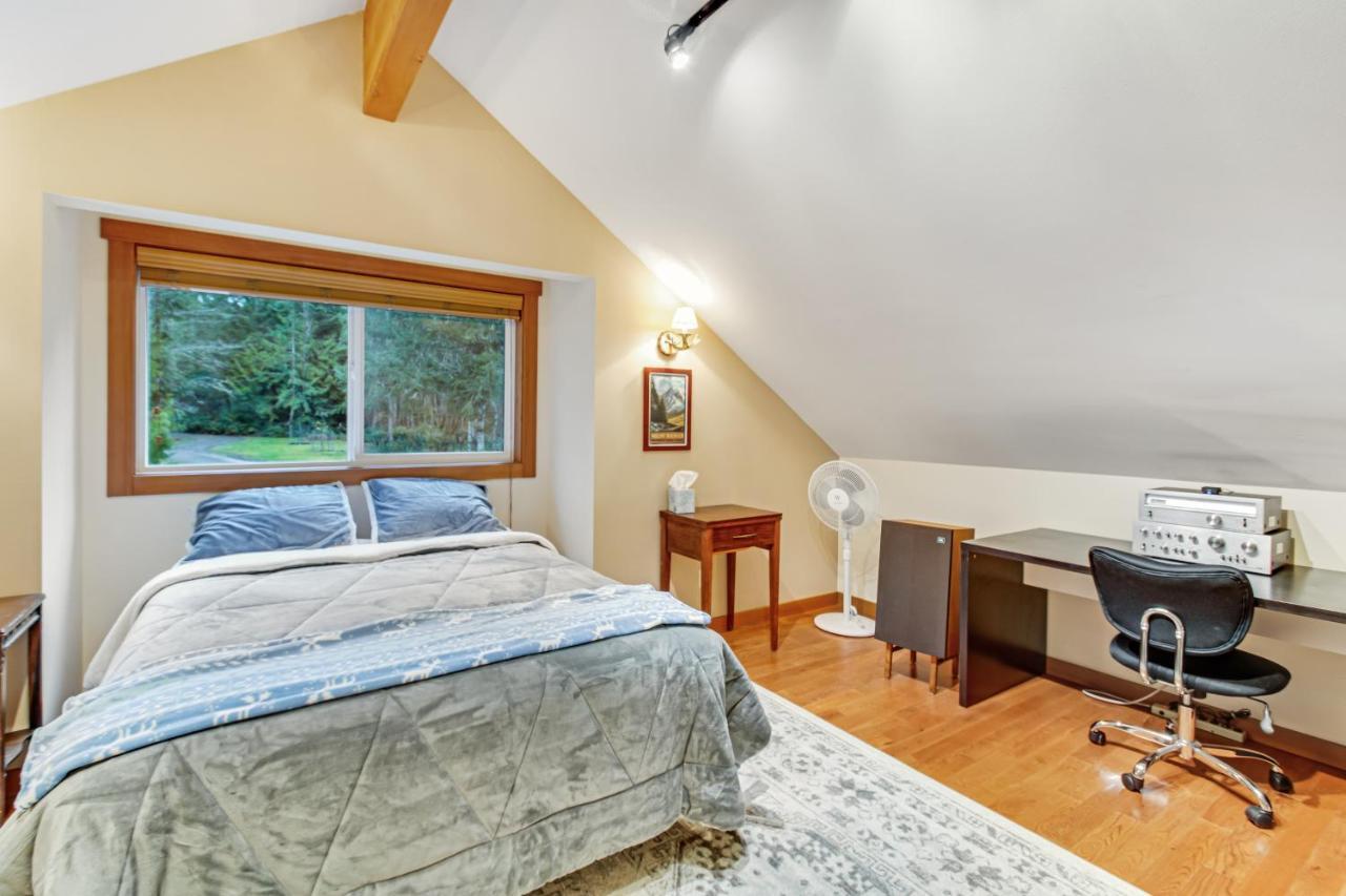 Buckhead Cabin Marrowstone ภายนอก รูปภาพ